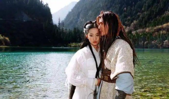 九寨沟美景做衬托更美了仙女姐姐颜值巅峰经典作品刘亦菲版《神雕侠侣