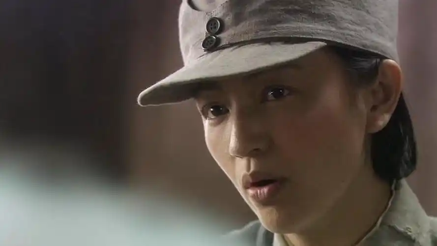 罗海琼《风筝》哭戏其实很动人罗海琼面容冷峻由柳云龙,罗海琼