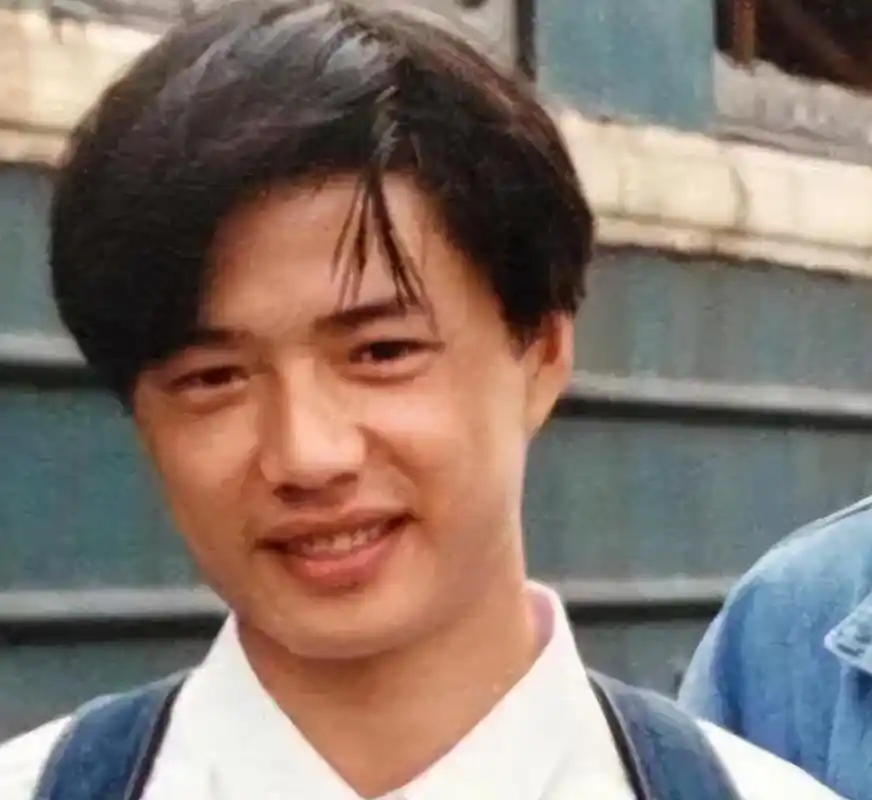 回顾:5位"越老越帅"的男星年轻其貌不扬,人过中年却儒雅帅气