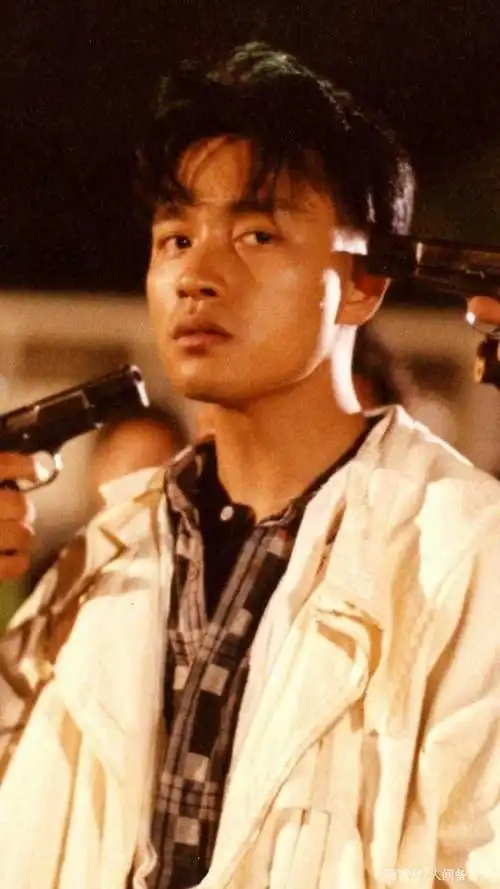 张国荣这满满的少年感