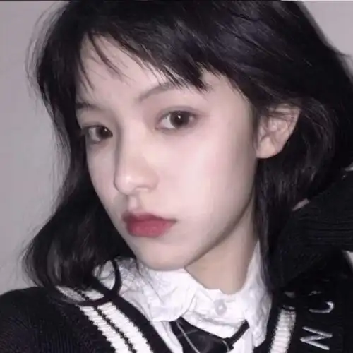 乔:开学季黑发系女头 要相信 一切所期待的 都会如期而至.