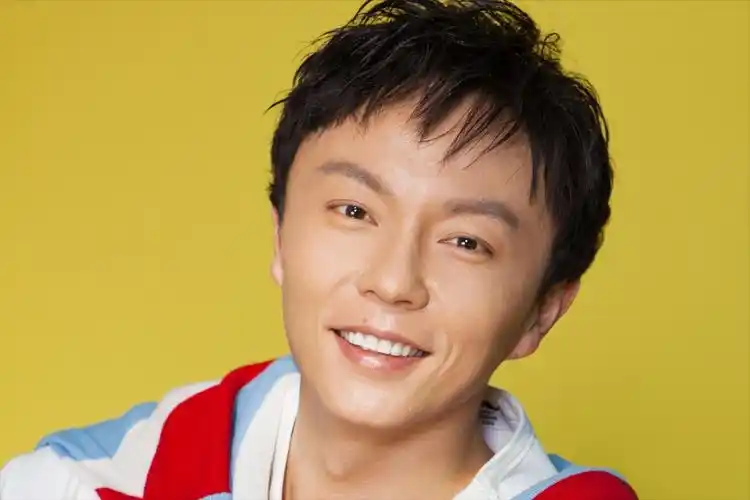 武术演员谢苗个人资料(37岁的谢苗如今靠网剧再度翻红)-四五百科