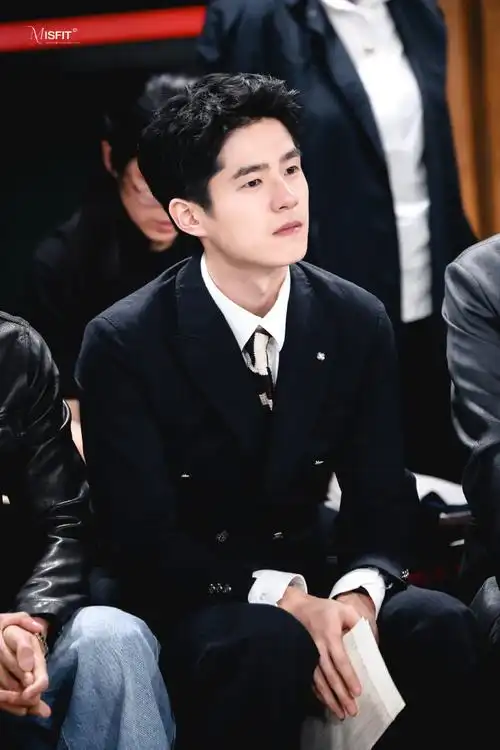 刘昊然vicutu品牌全球代言人