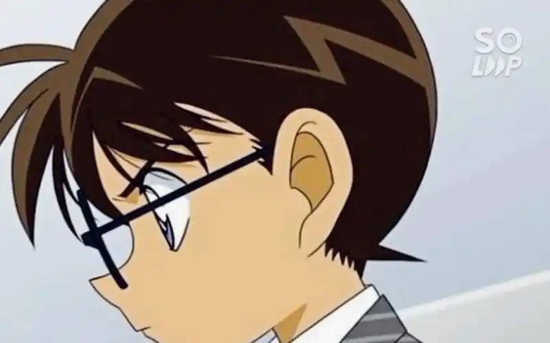 今天用柯南的侧颜当封面吧!