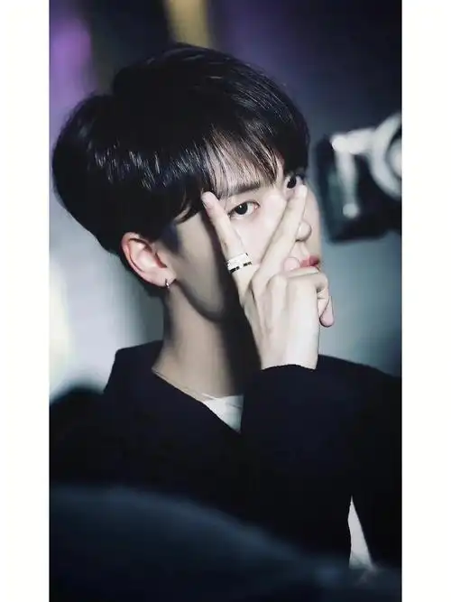 林彦俊树杈壁纸580