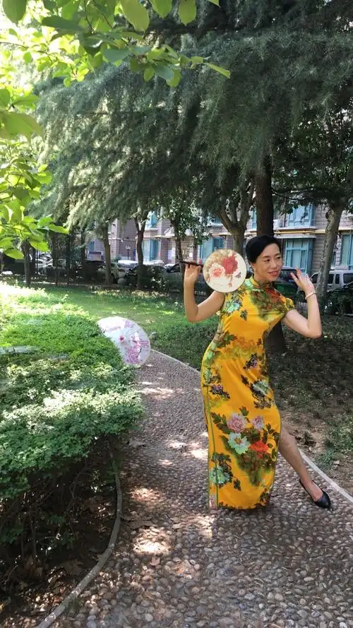 旗袍美人 - 美篇