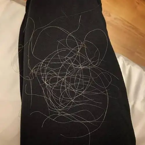 赵丽娜与上海女足赴葡冬训,拔了五十根白头发