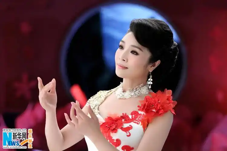 高清李丹阳mv新作幸福中国献礼党的十八大