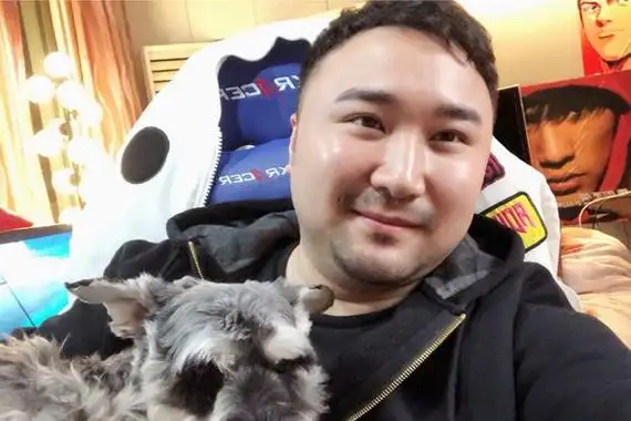 胖胖胖的个人资料 称他为翻版林俊杰