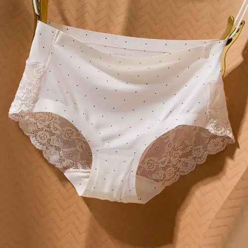 性感蕾丝无痕内裤女士冰丝平角裤竹炭面料低腰火辣公主三角内裤女