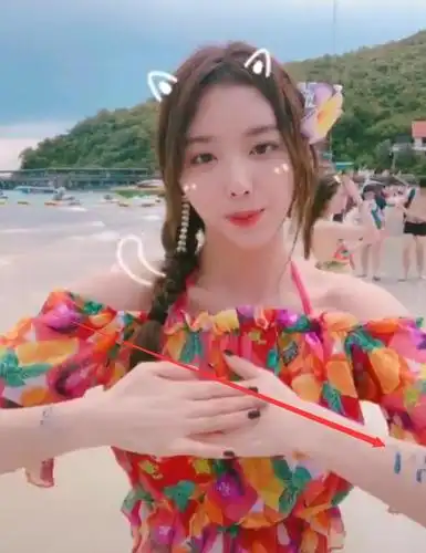 the9纹身,赵小棠在后背,孔雪儿陆柯燃在手臂,许佳琪最深藏不露