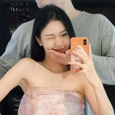 最近特别火的情侣头像唯美情侣真人高清微信图片大全