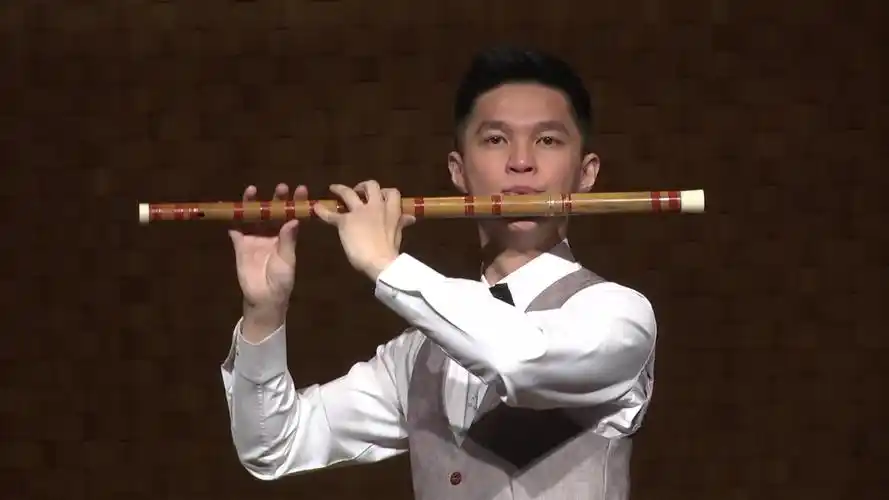 王次恒曲《燕归来》,张君豪笛子演奏