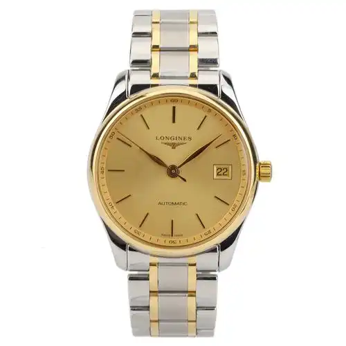 3,浪琴表有一块金色方形手表