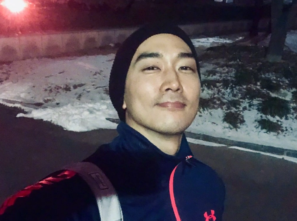 宋承宪点赞刘亦菲自拍美照,晒新剧照别有用心