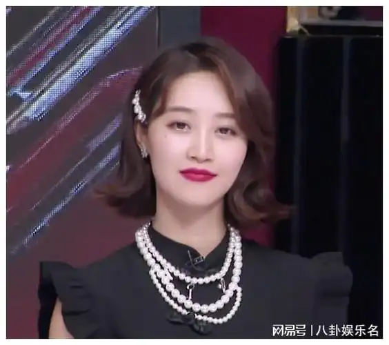 蓝盈莹曝光广东回南气候惊艳网络热议新闻曝光