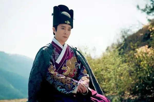 何中华《六扇门》求突破 童年男神引发回忆杀