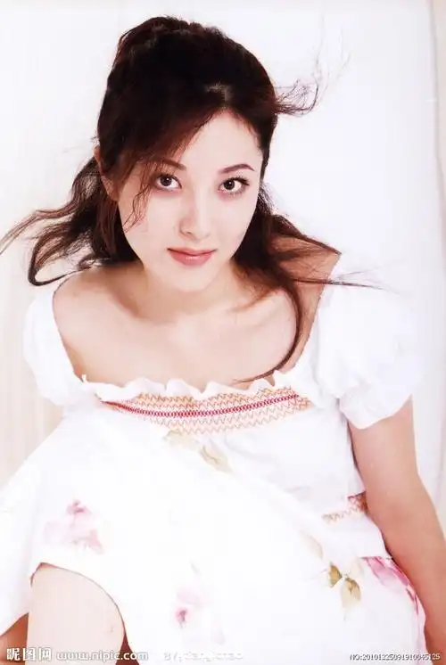 曾黎图片大全_曾黎生活照_明星专区_橘子娱乐