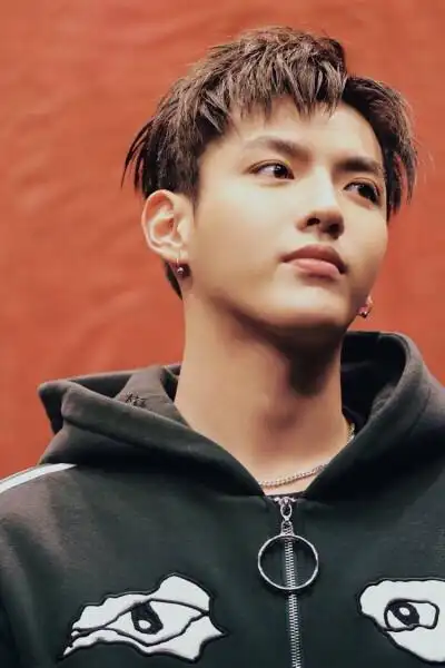 吴亦凡 kriswu 高清 手机壁纸 天神 神颜