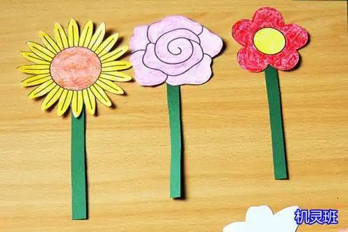 低年级简单手工:剪纸拼贴花篮(步骤图解)