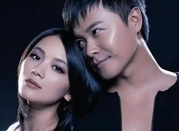 佟丽娅:丈夫数次出轨被拍,只说一句回家就好,她为什么这么卑微