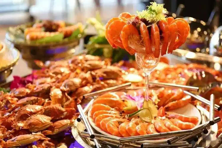 2大2小"蟹逅海鲜"自助大餐打卡侨乡豪华酒店,亲子玩乐全包