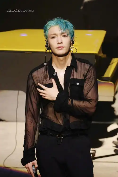 张艺兴[超话]##mj的御用编舞师跳了张艺兴的舞##张艺兴