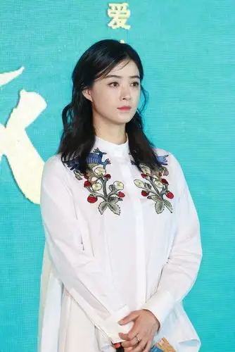 蒋欣瘦成了"大妈范"?搞得我都不想减肥了!