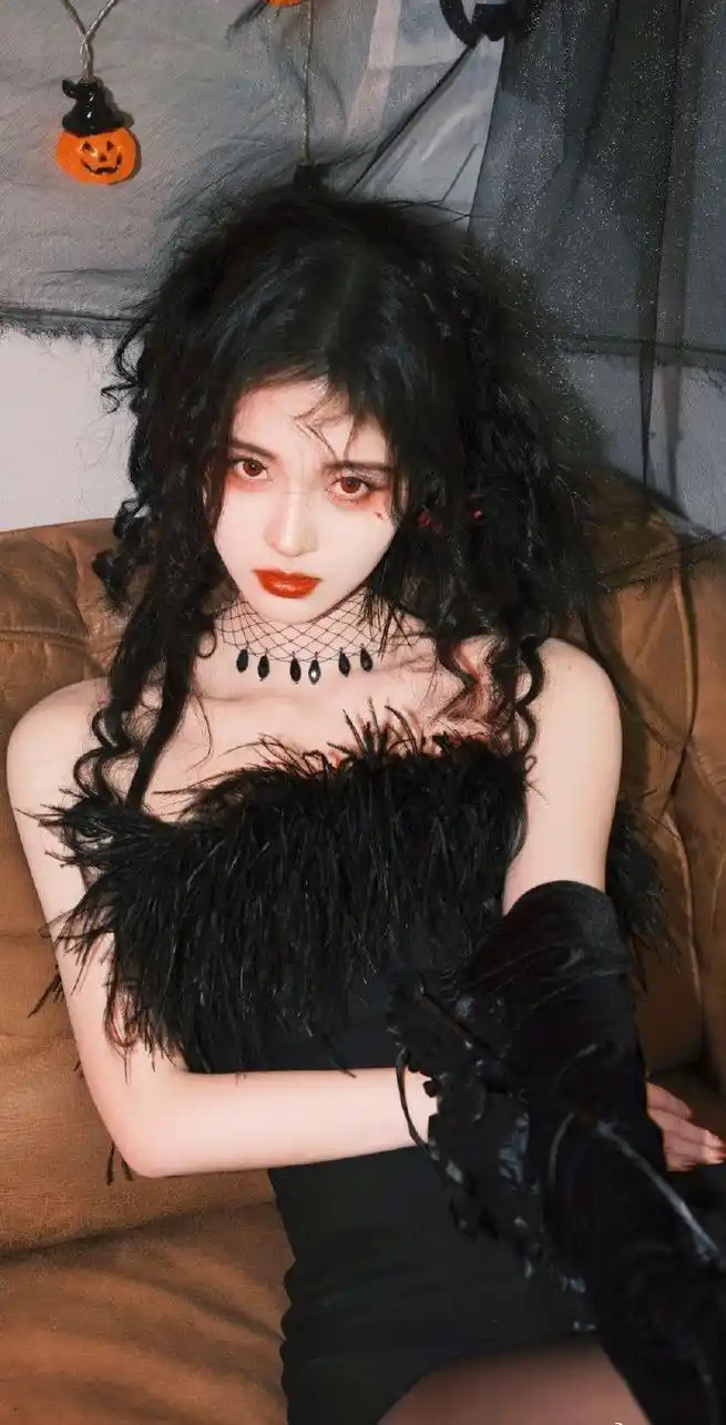 鞠婧祎暗黑系壁纸写真