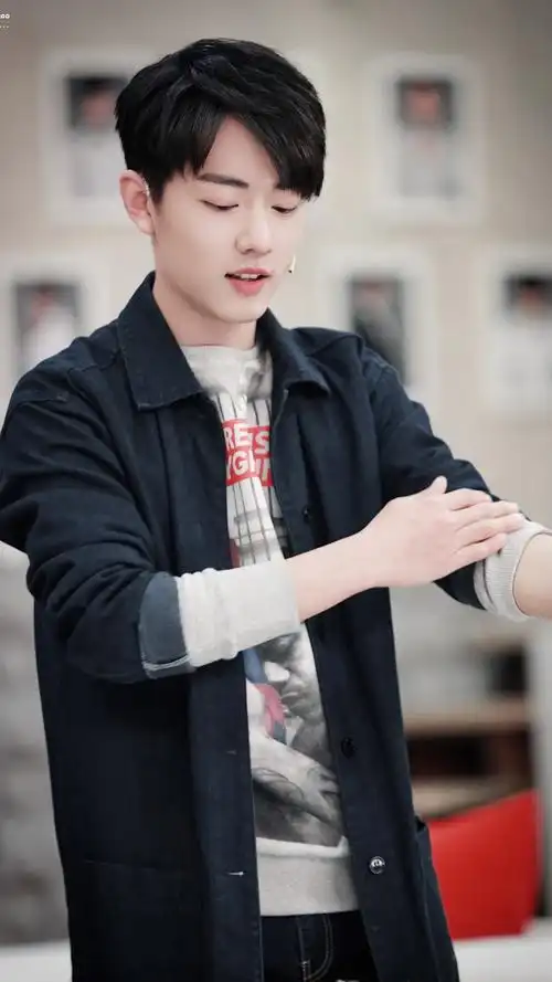 肖战在早期综艺节目中也太软萌了吧