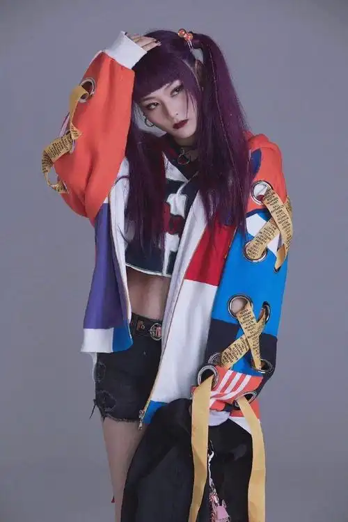 唐人街探案##尚语贤kiko紫色双马尾