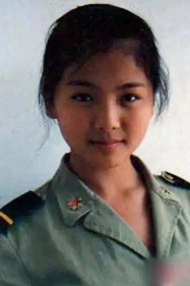 刘涛旧照曝光,早期她竟然有这么丑,简直不忍直视