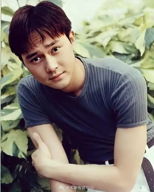 太无聊了 建一个张智霖"帅"图集锦