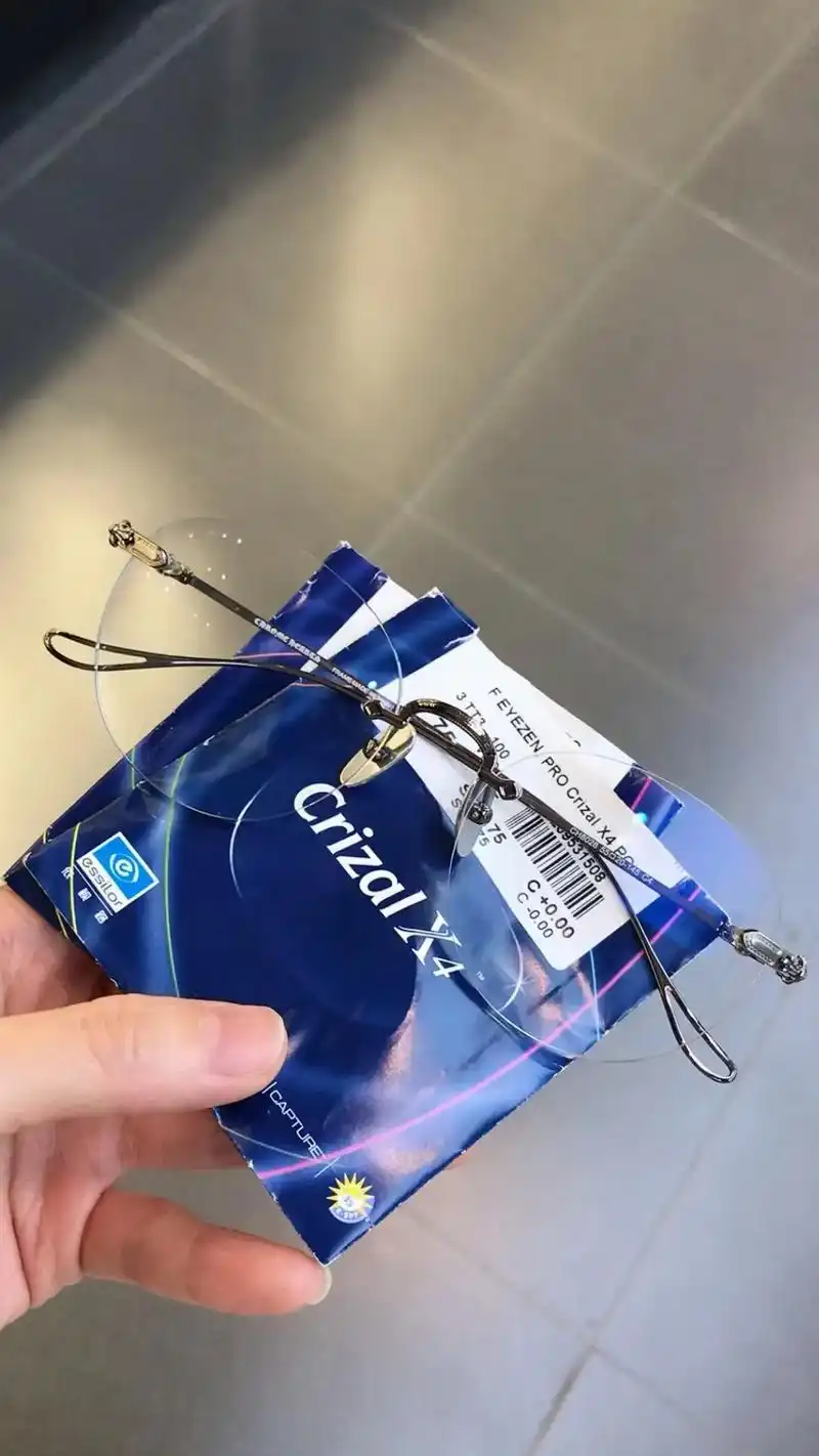 眼镜 1.60防蓝光镜77钛合金镜框168元全套 - 抖音