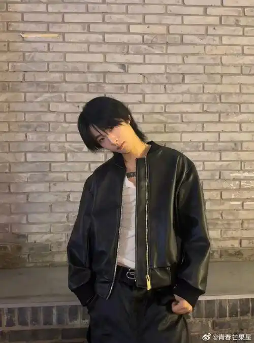 创4学员再看胡烨韬还是很感动#惊现胡烨韬与amu羽