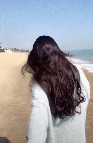 长发gif微笑gif女神gif回头gif