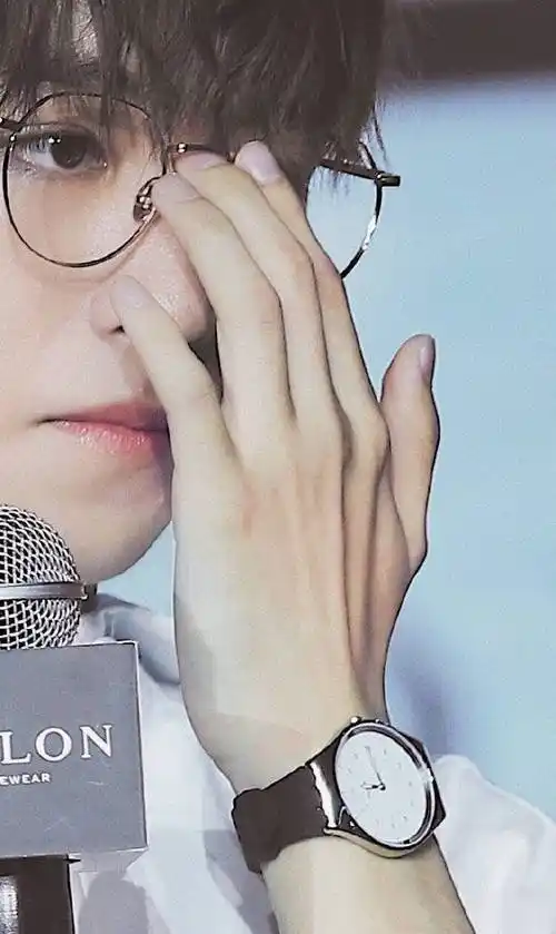 王俊凯翻手绳##满足你手控欲的演员