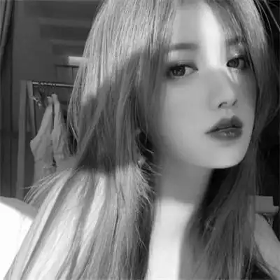 超好看的黑白头像女生高清图片