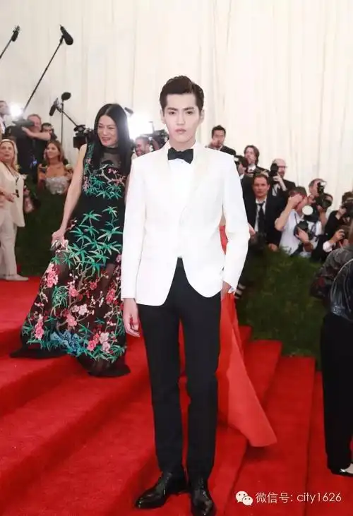 "长腿欧巴"李敏镐