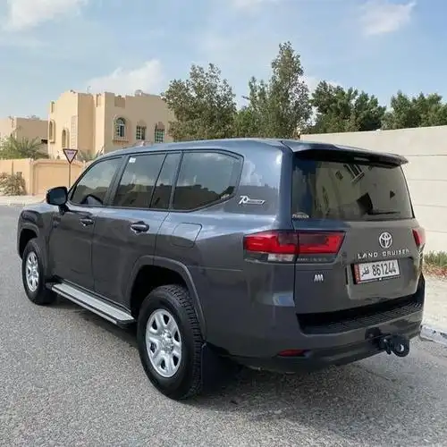 丰田进口越野车(丰田进口越野车fj)