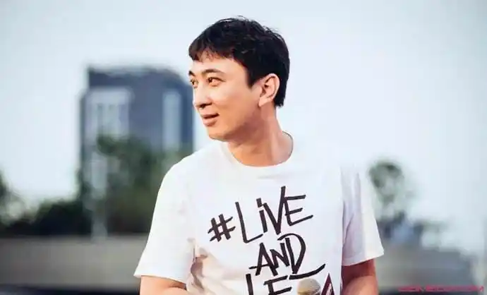 聊聊国民老公王思聪的事业与爱情