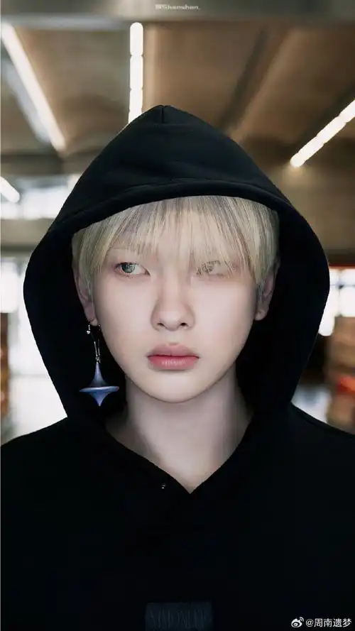 周震南壁纸##周震南杂志