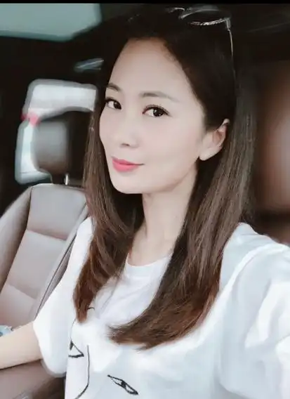 陈蓓蓓:对老家江西情深根种的美女主持,还生了双胞胎女儿很幸福