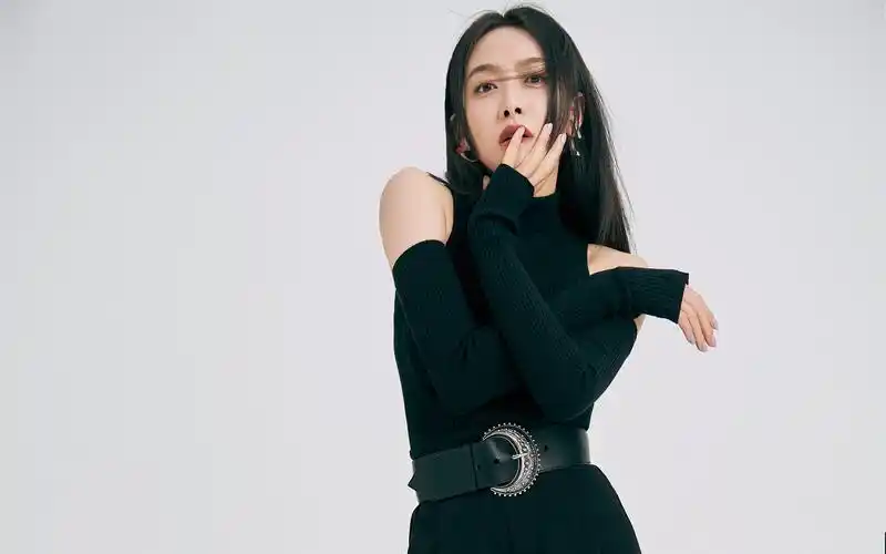 宋茜针织毛衣性感高清桌面壁纸_大陆明星_壁纸下载_美桌网