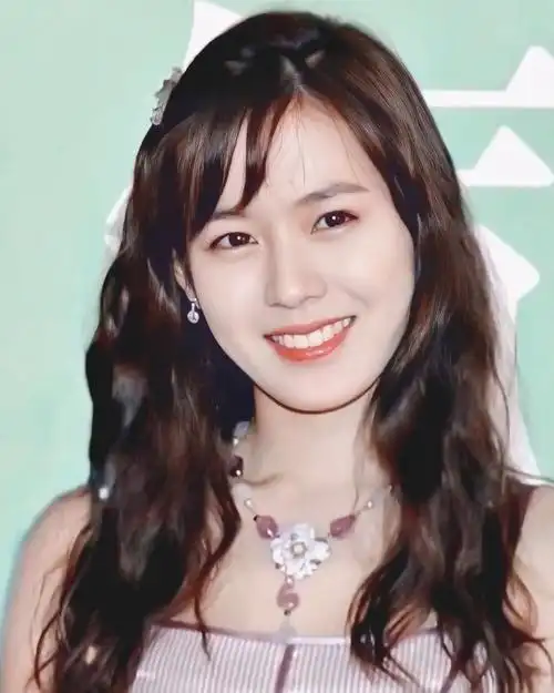 孙仙孙艺珍 - 堆糖,美图壁纸兴趣社区