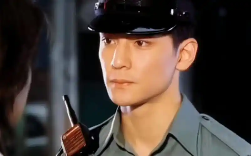 【吴彦祖】忧郁的眼神仿佛在诉说着什么