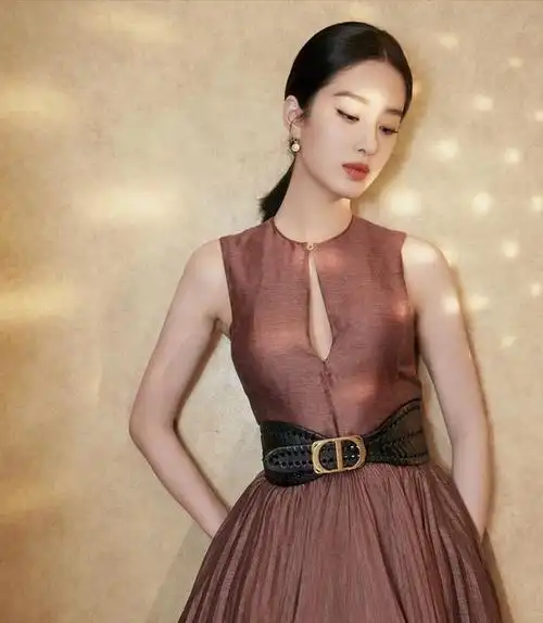 讲真的!杨采钰的身材真的是太好了