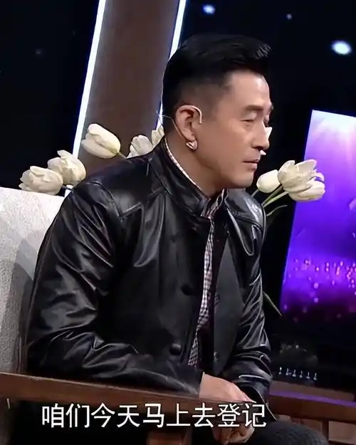 王志飞和张歆艺相恋7年分手后,转身娶小15岁娇妻,今婚姻状况如何_李健