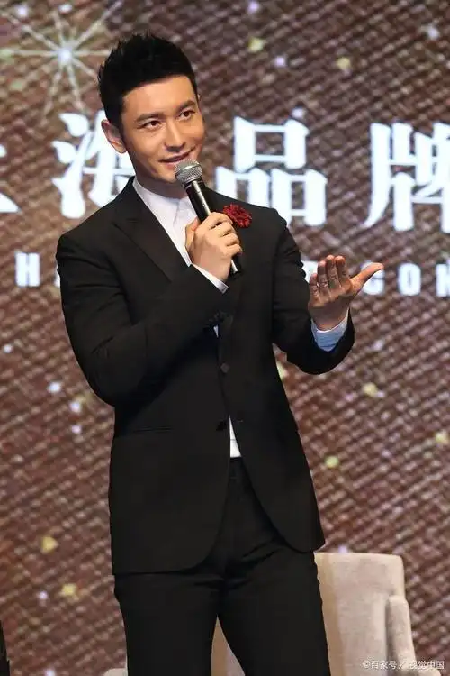 你是否还记得中国内地的一线男演员,黄晓明,1977年11月13日出生于山东