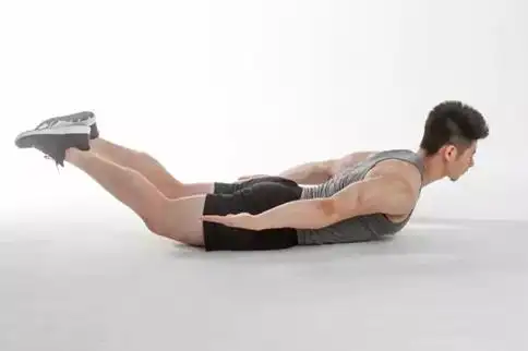 小燕子飞是什么动作有什么作用